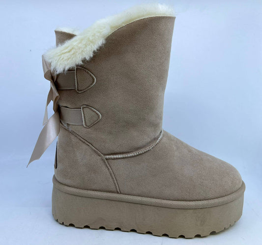 Winter Moon Boots with Bows