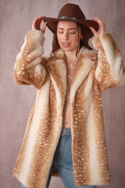 The Fawn & Fabulous Faux Fur Coat 🤎