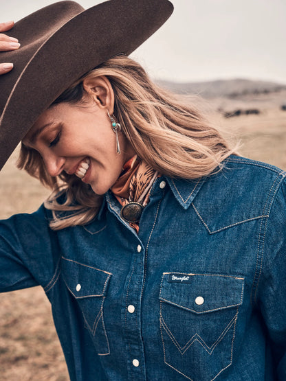 Wrangler® Iconic Western Snap Denim Dress – Dark Denim