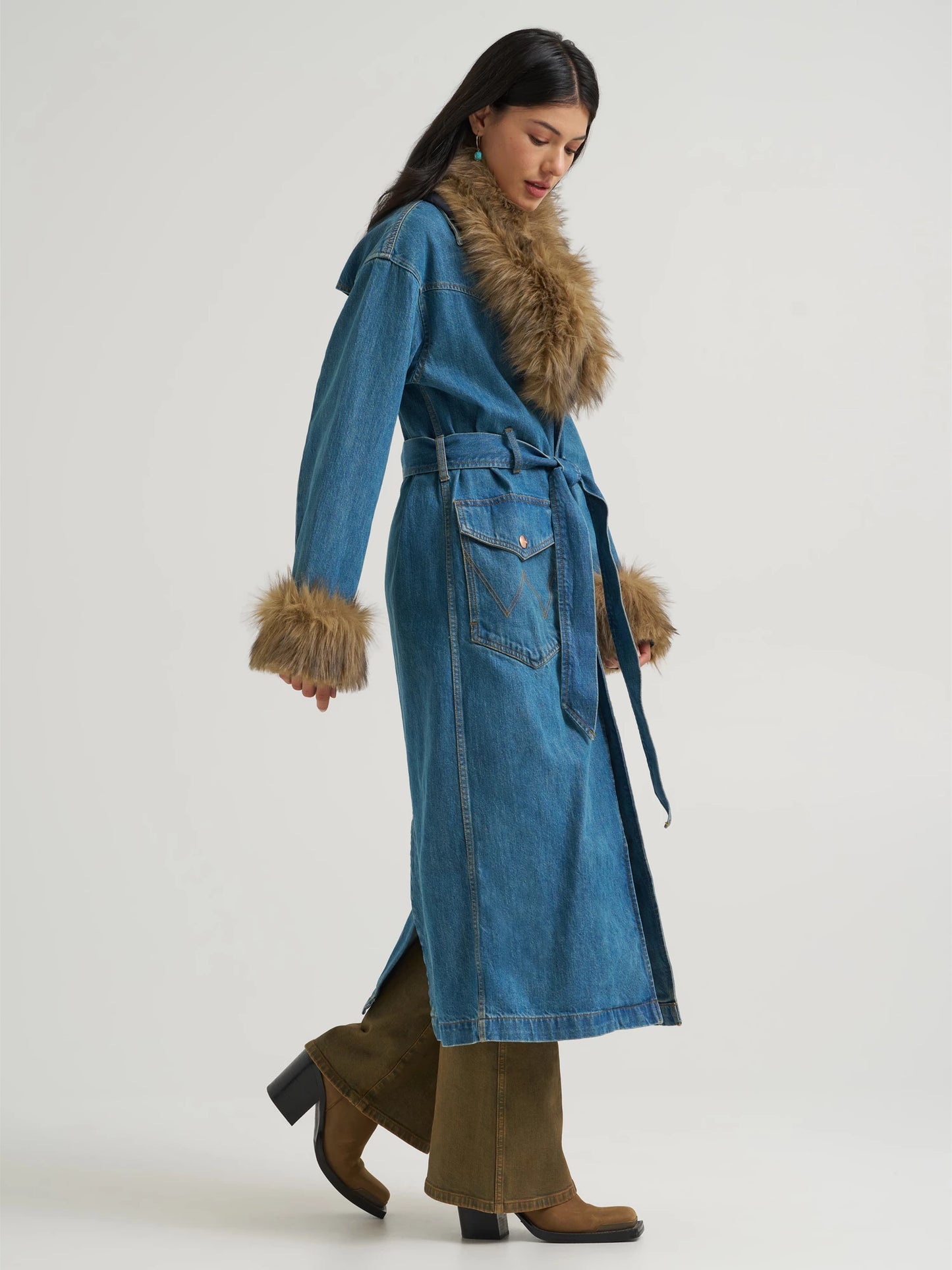 Wrangler® x Lainey Wilson Penny Lainey Coat – Denim