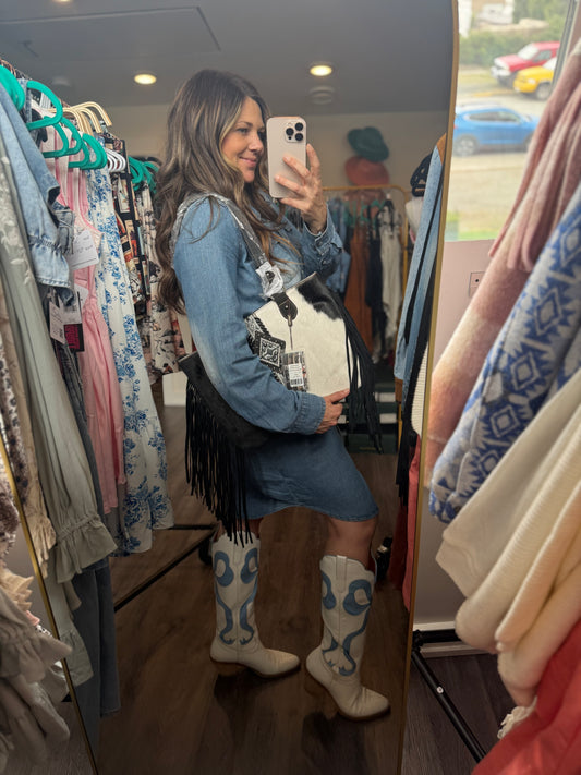 Trinity Ranch Hair On Cowhide Concealed Carry Tote - black and white hide