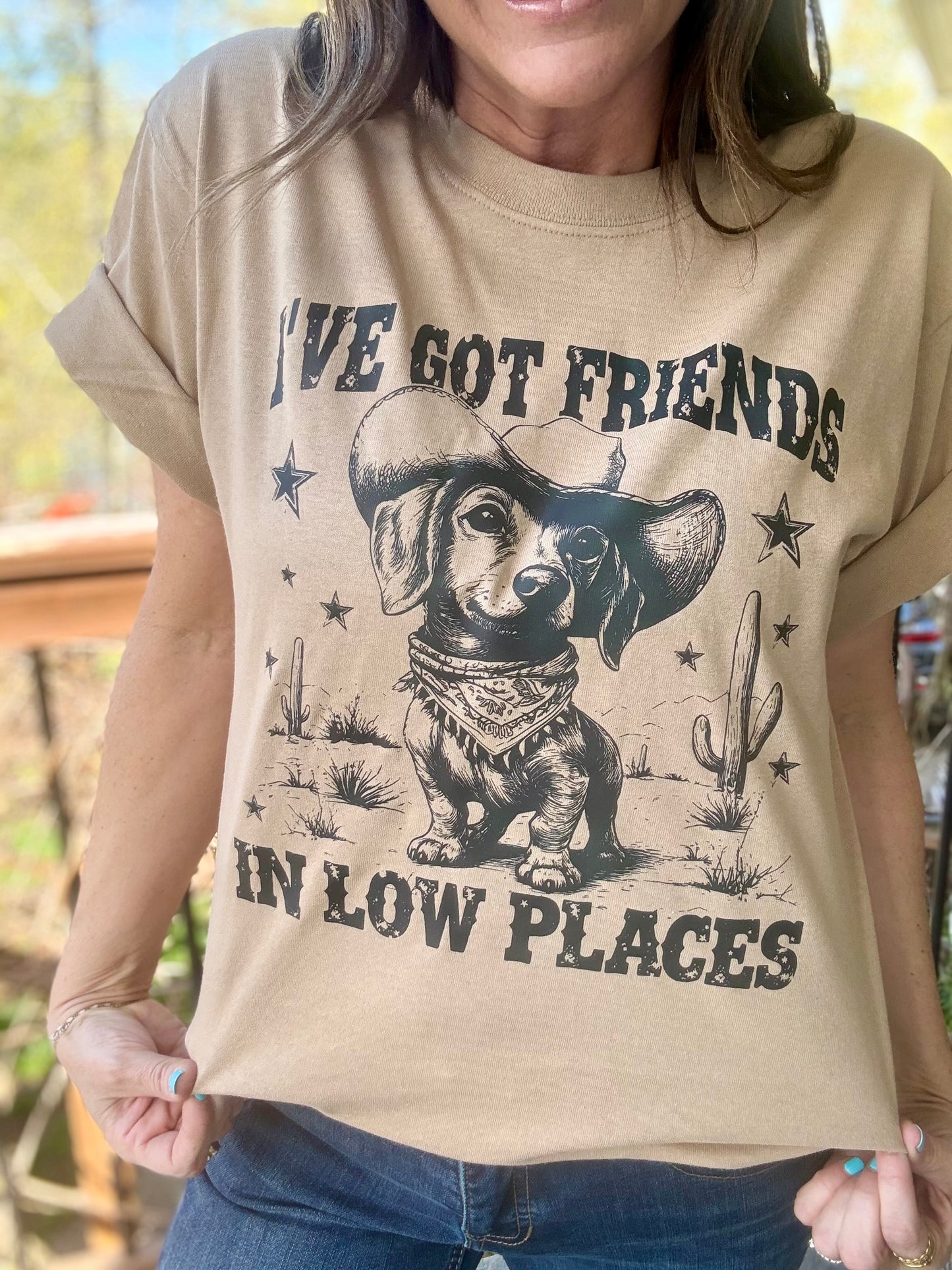 I've Got Friends in Low Places – Western Dachshund Cowboy Tee