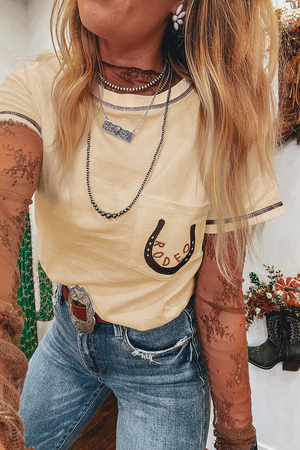 RODEO Horseshoe Embroidered Apricot Pocket Tee