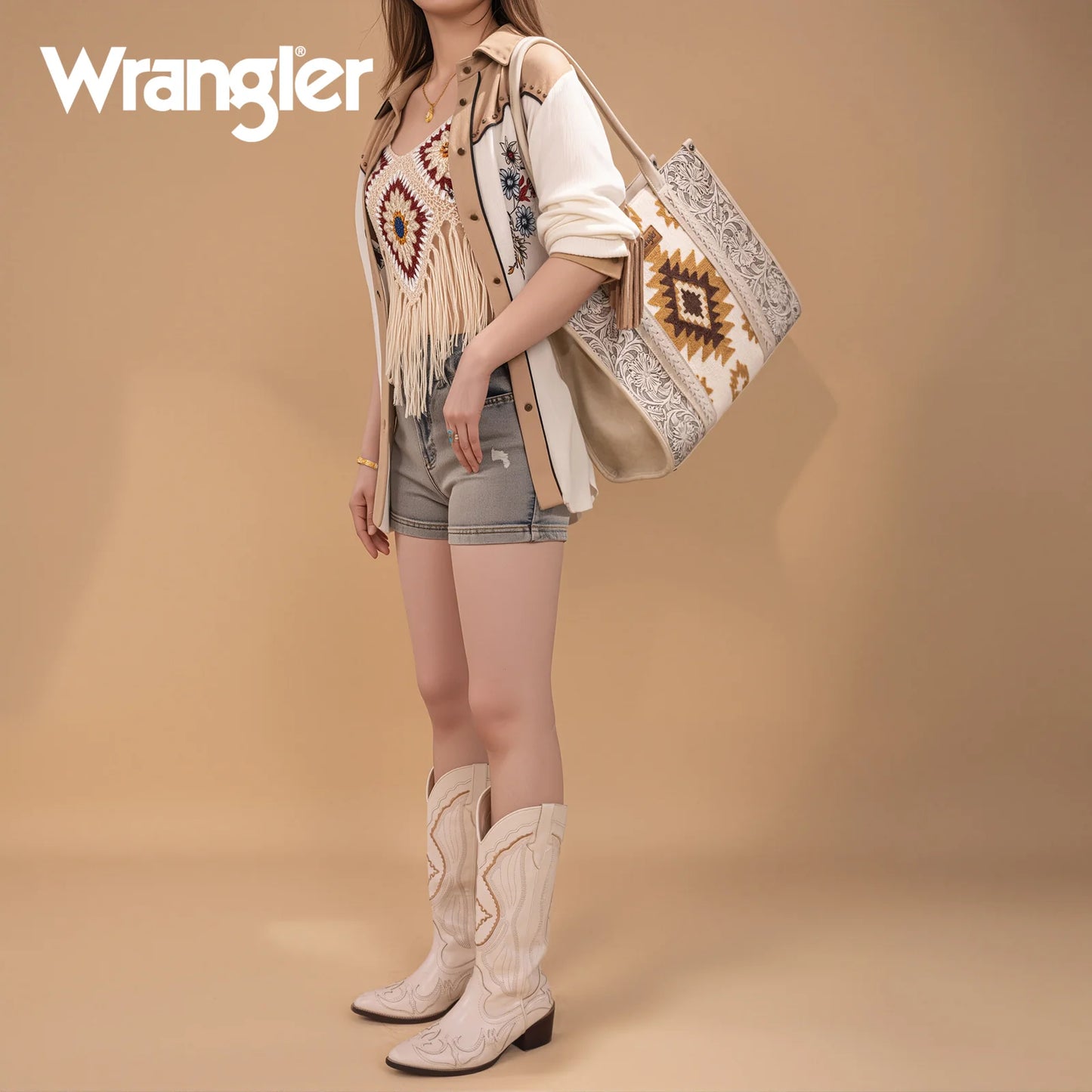 Wrangler Tooled Aztec Pattern Print Concealed Carry Large Tote - Beige