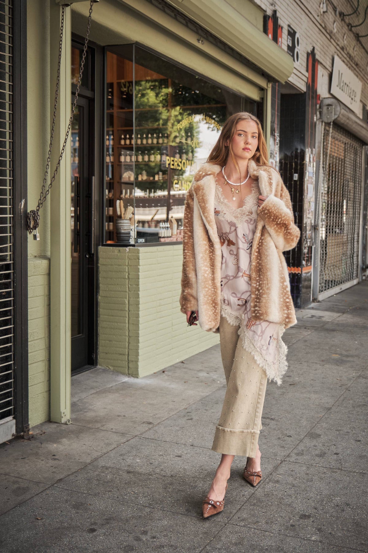 The Fawn & Fabulous Faux Fur Coat 🤎