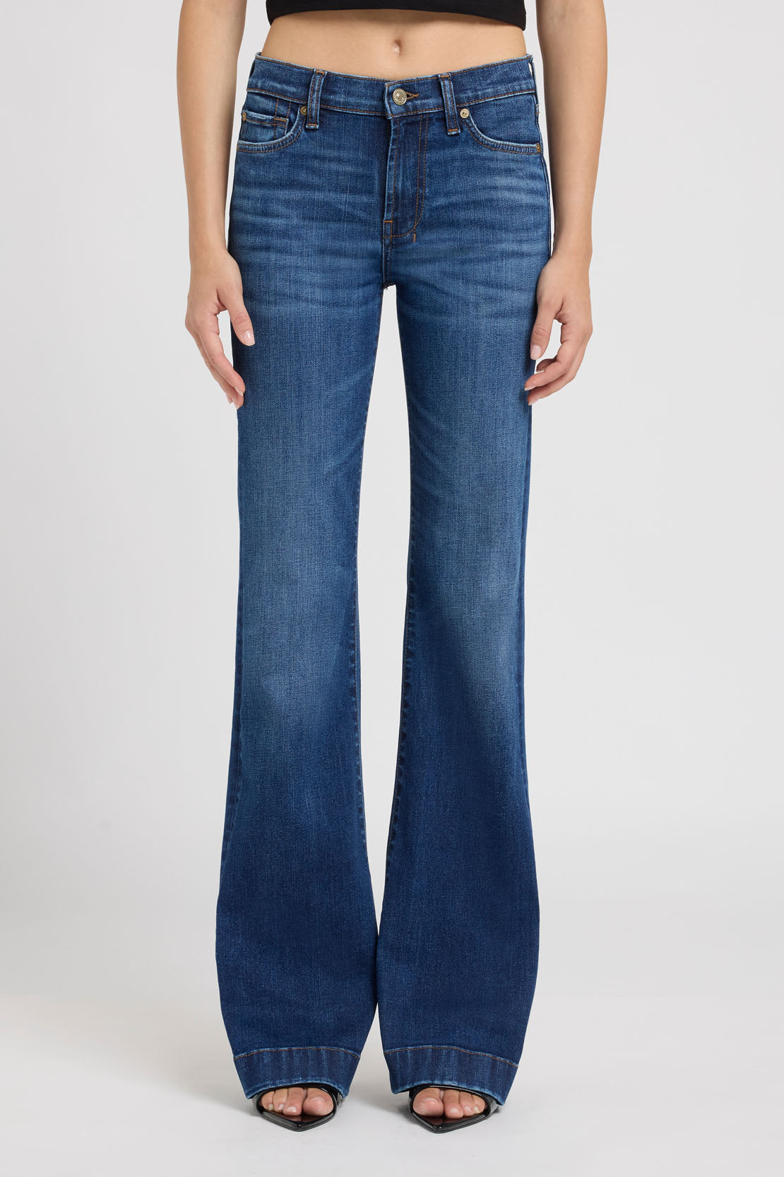7 For All Mankind Dojo Tailorless Jeans – Loom